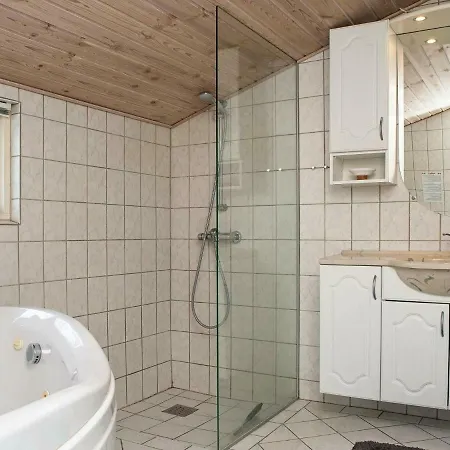 Four-bedroom Holiday In Børkop 4 * Egeskov (Syddanmark)